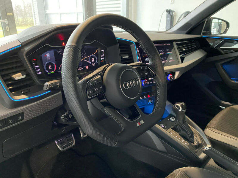 Audi A1 40 TFSI Sport back S Line