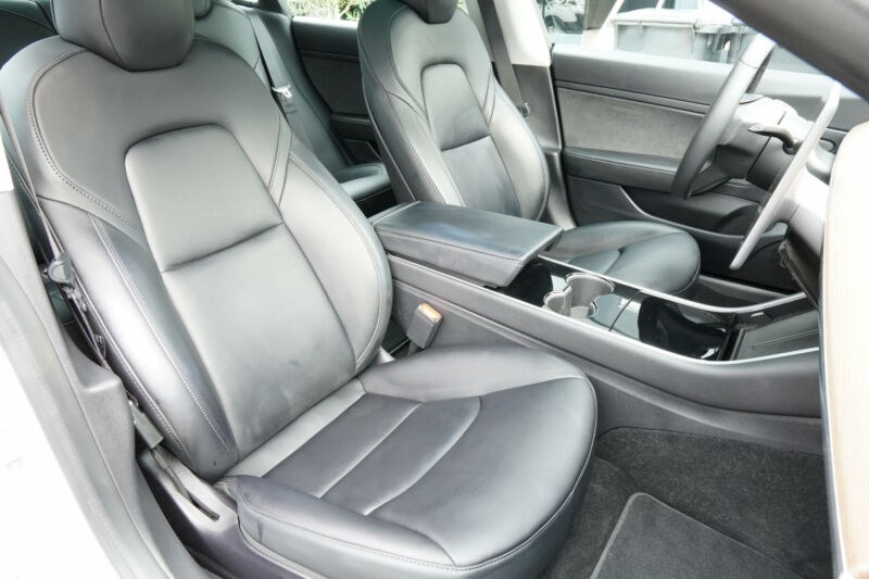 Tesla Model 3 Excellent état Gamme standard