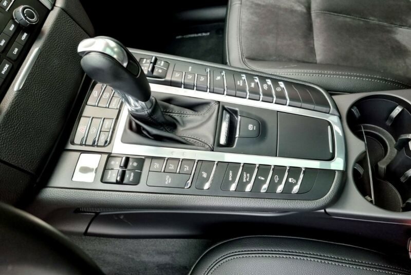 Porsche Macan Sport  BOSE  ALCANTARA PANORAMA