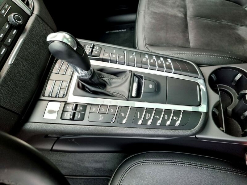 Porsche Macan Sport  BOSE  ALCANTARA PANORAMA