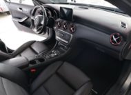 Mercedes A45 AMG échappement sport cuir