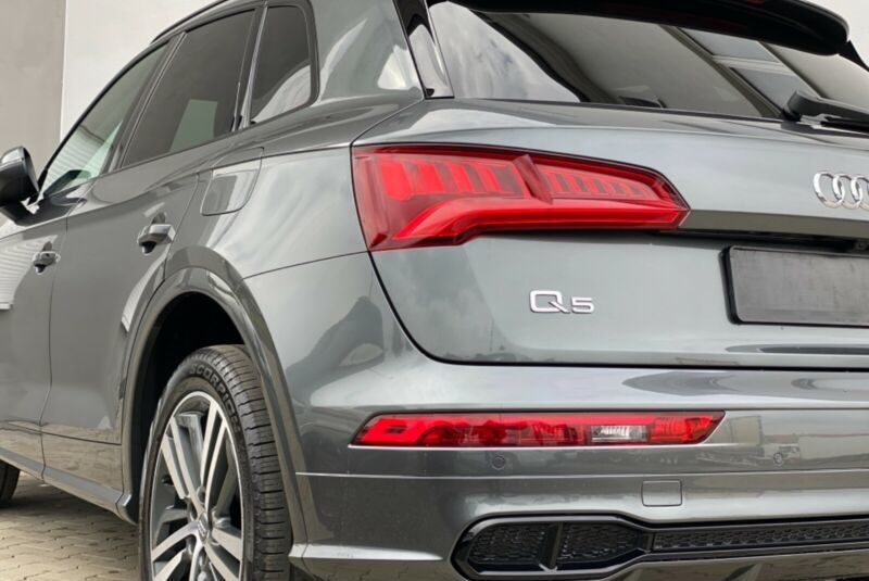 Audi Q5 55 TFSI e Q® S-Line Drive Hybride