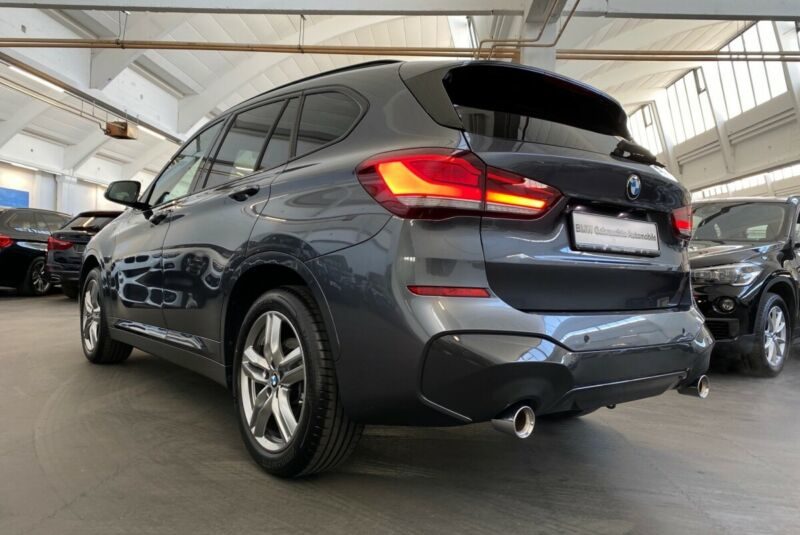 BMW X1 xDrive 20i M Sport Pano