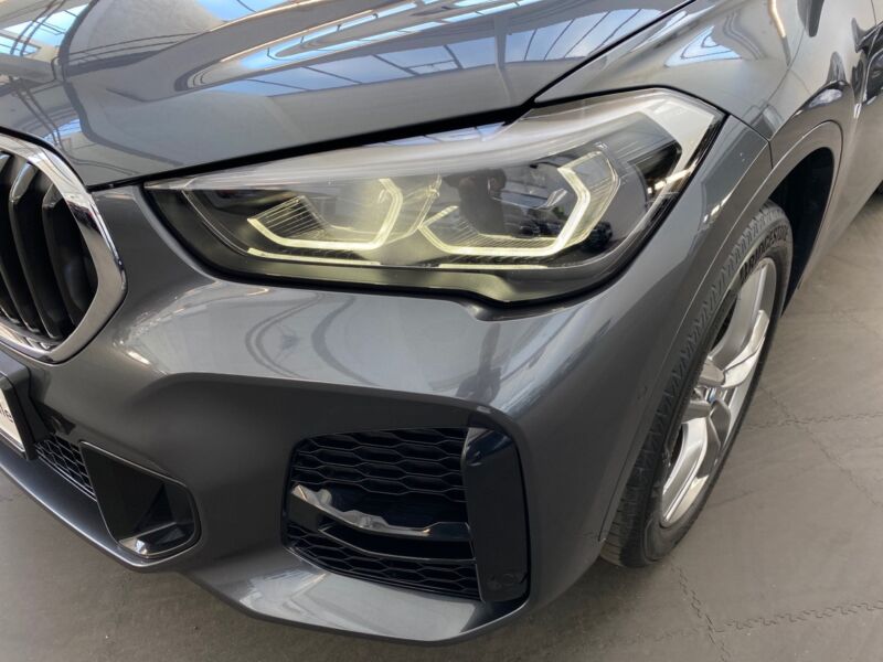 BMW X1 xDrive 20i M Sport Pano