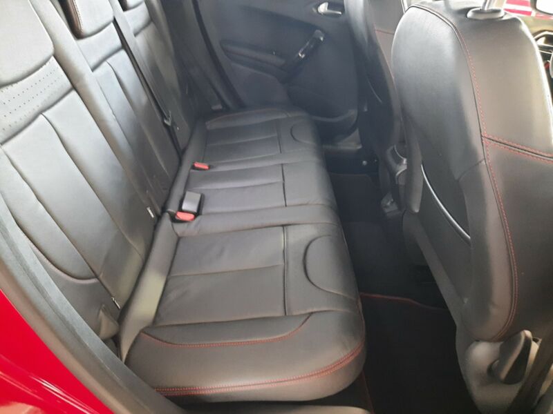 Peugeot 2008 Allure GT-Line EAT6 Navi Pano