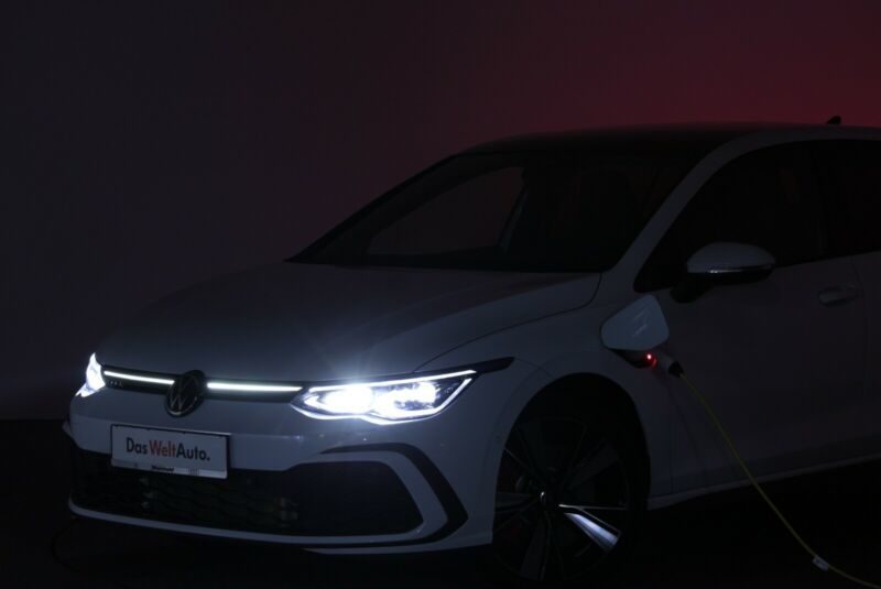 Golf VIII 1.4 GTE DSG Hybride  Navi, ACC,