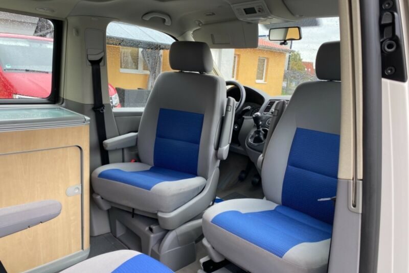 Volkswagen T5 California 4Motion 5 places