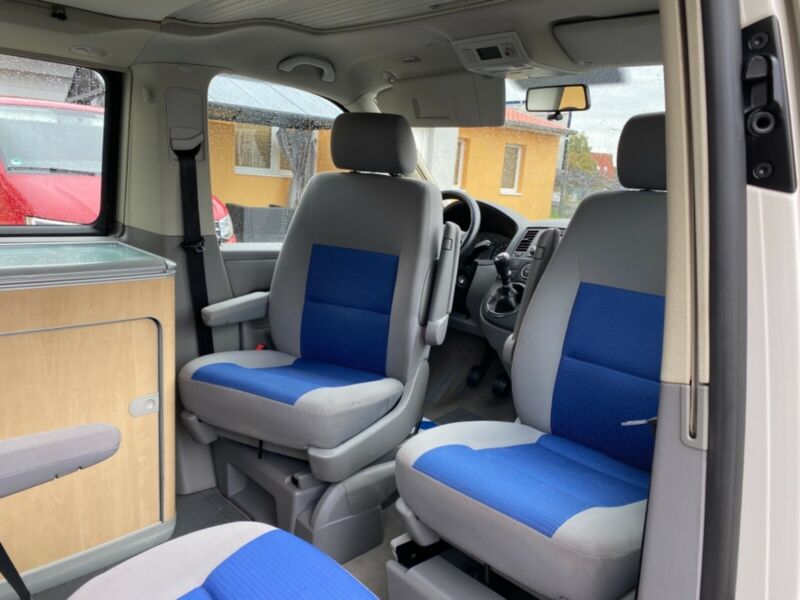Volkswagen T5 California 4Motion 5 places