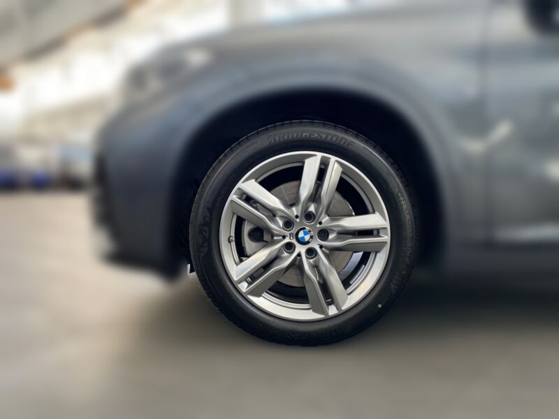 BMW X1 xDrive 20i M Sport Pano