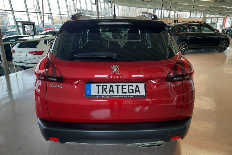 Peugeot 2008 Allure GT-Line EAT6 Navi Pano