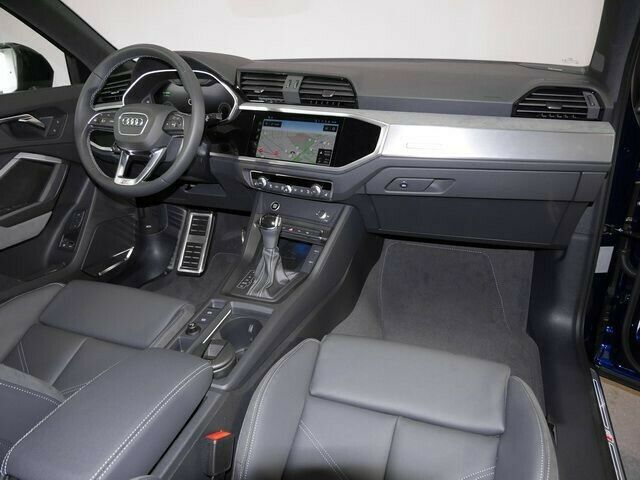 Audi Q3 Sportback 45 TFSI e S line S tron ​​​​