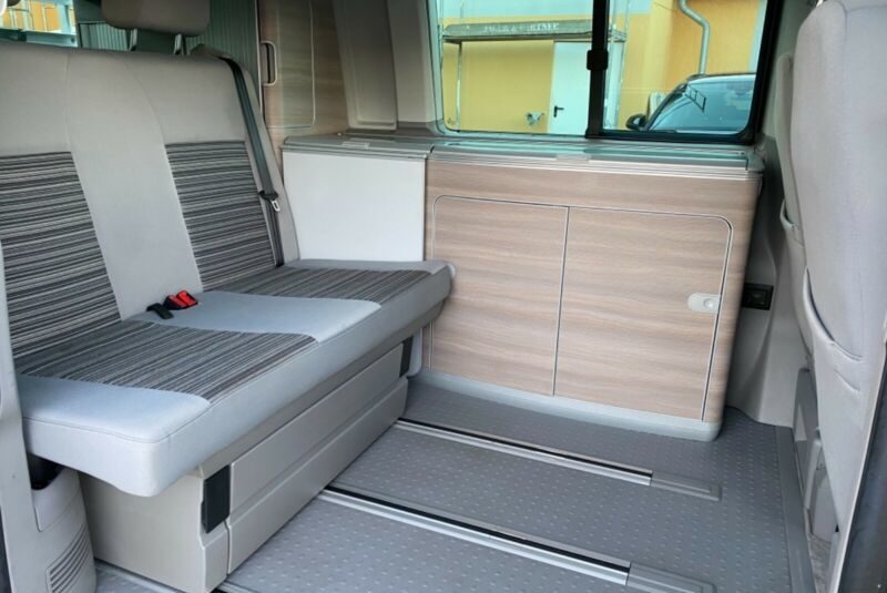 Volkswagen T5 California Comfortline