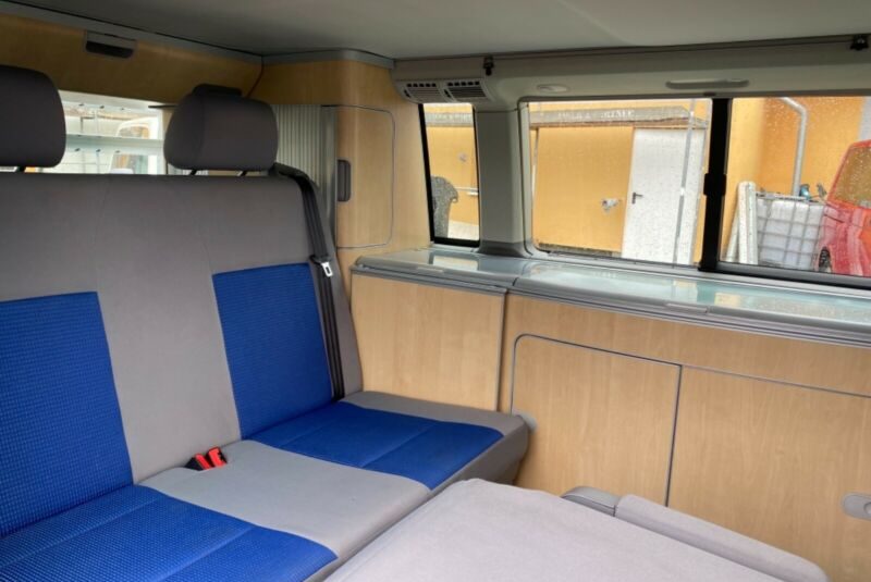 Volkswagen T5 California 4Motion 5 places