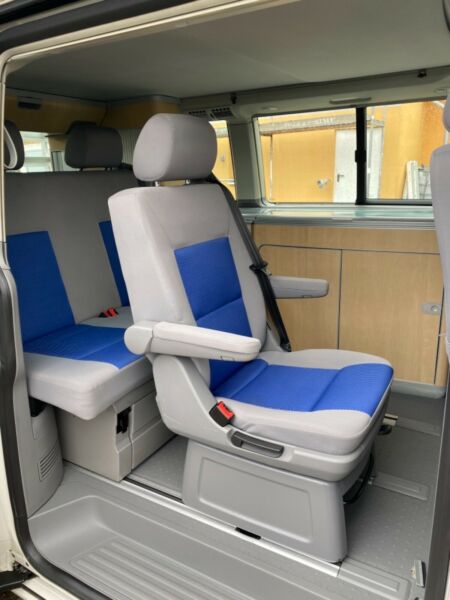 Volkswagen T5 California 4Motion 5 places