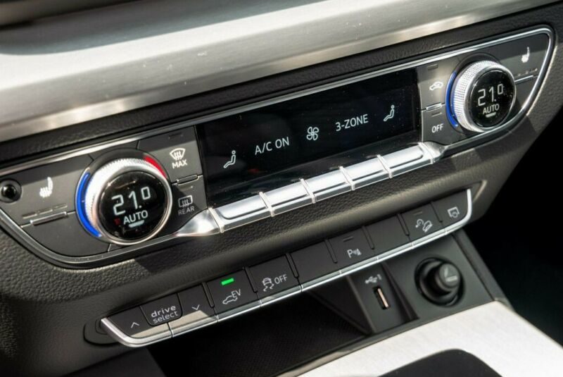 Audi Q5 50 TFSI e S line quattro S tronic