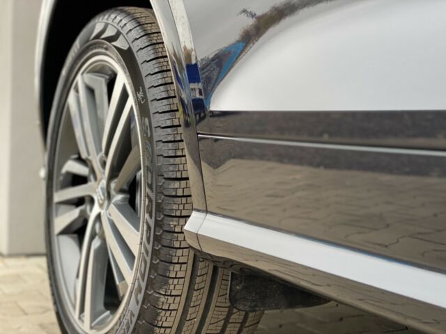 Audi Q5 55 TFSI e Q® S-Line 1 ère Main
