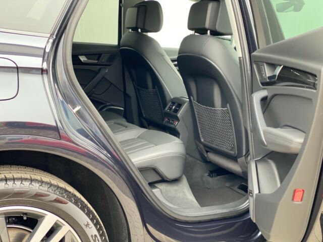 Audi Q5 55 TFSI e Q® S-Line 1 ère Main