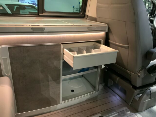 Volkswagen T6.1 California Ocean Edition 4 MOTION