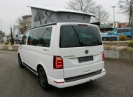 Volkswagen T6 California Beach toit relevable