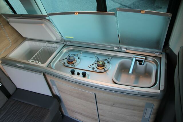 Volkswagen T6.1 California Coast 4Motion