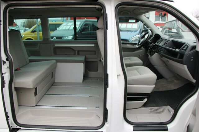 Volkswagen T6 California Beach toit relevable