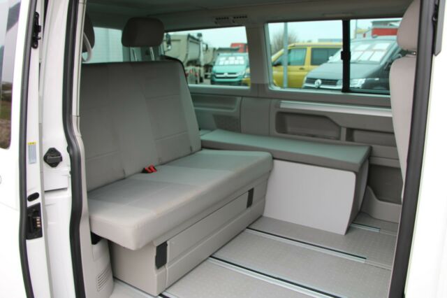 Volkswagen T6 California Beach toit relevable