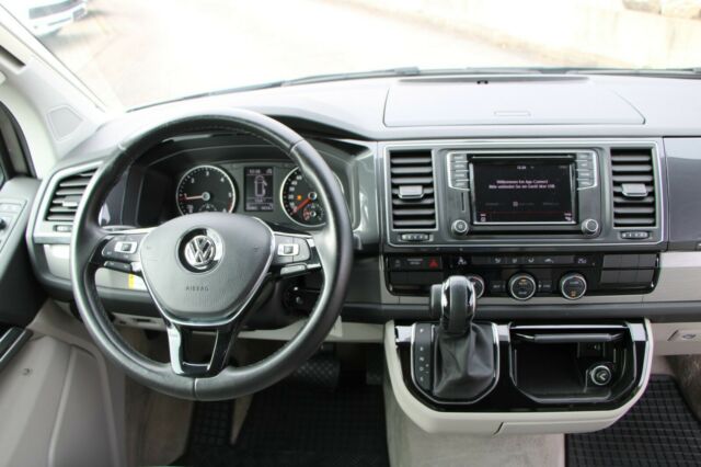 Volkswagen T6 California Coast 2.0 TDI DSG