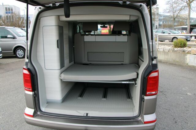 Volkswagen T6 California Coast 2.0 TDI DSG