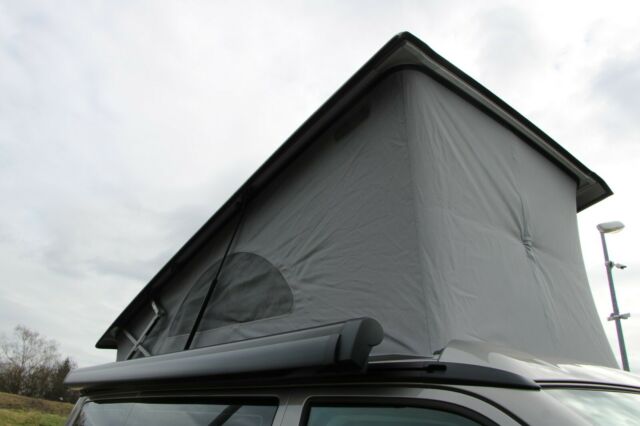 Volkswagen T6 California Coast 2.0 TDI DSG