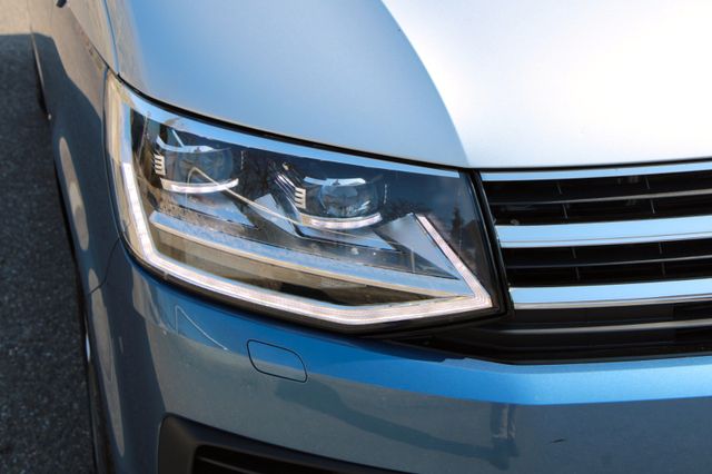 Volkswagen T6 California TDI Ocean Blue DSG
