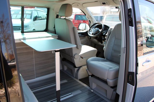 Volkswagen T6 California TDI Ocean Blue DSG