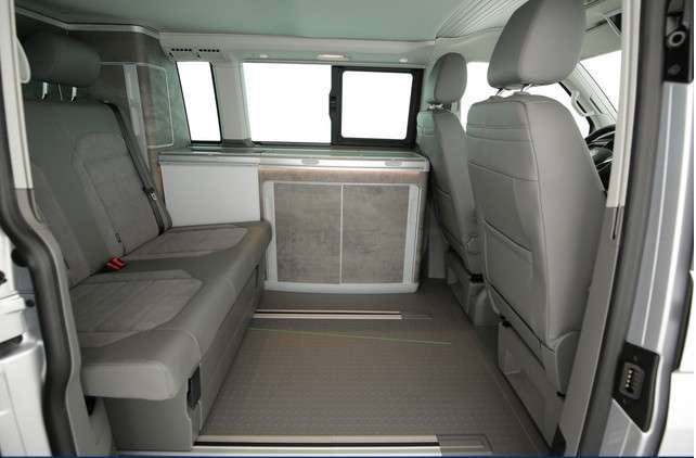 Volkswagen T6.1 California Ocean 4MOTION DSG
