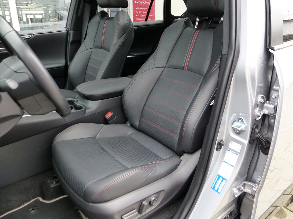 Toyota RAV4 4×4 hybride rechargeable