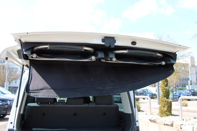 Volkswagen T5 California TDI Beach