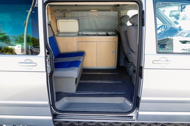 Volkswagen T5 California toit relevable