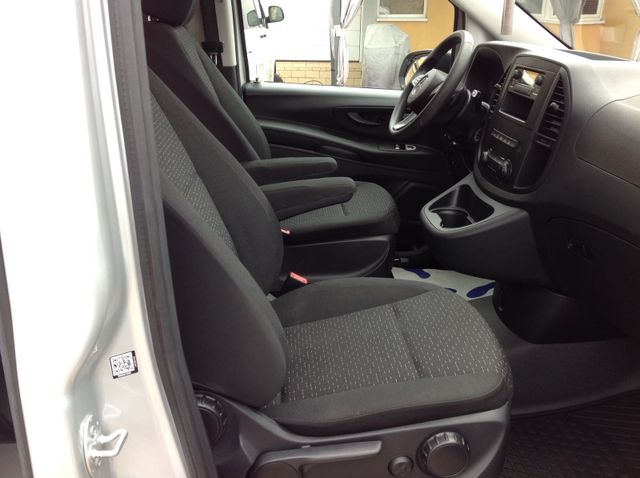 Mercedes-Benz Vito Mixto 114CDi 4 Matic