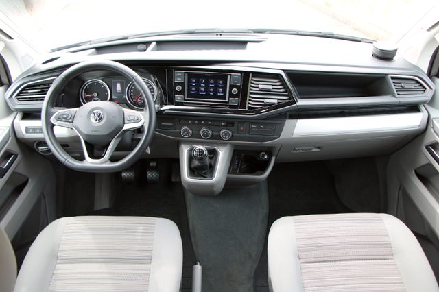 Volkswagen T6.1 California Coast 4-Motion
