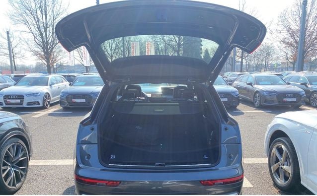 Audi Q5 55 TFSI quattro Matrix LED