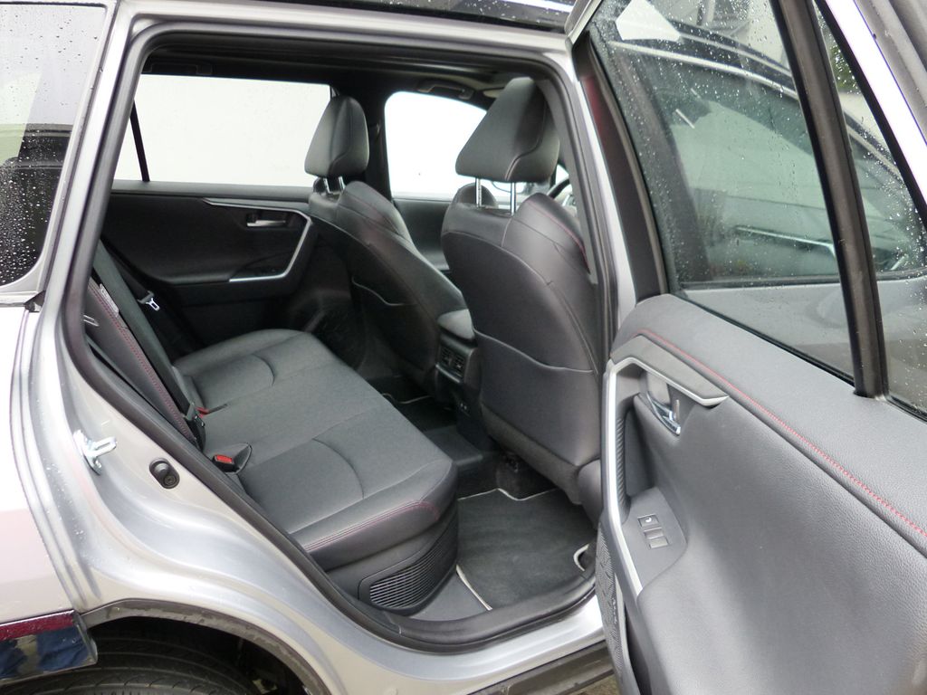 Toyota RAV4 4×4 hybride rechargeable