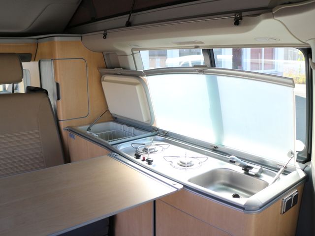 Volkswagen T5 California 2.5TDI Comfortline
