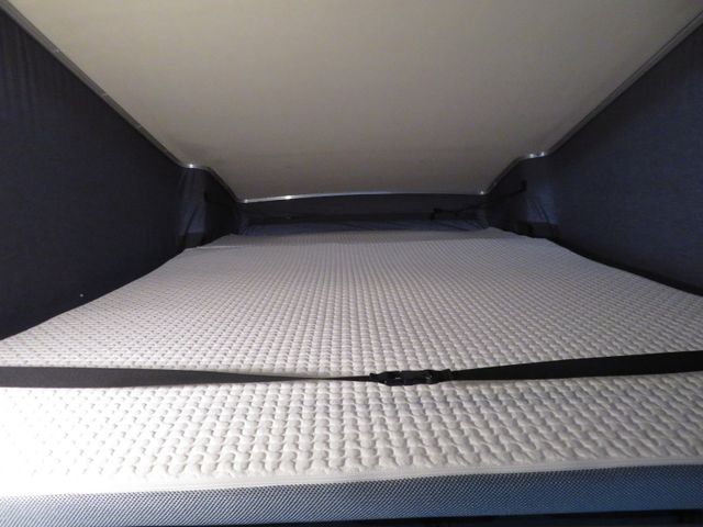 Ford Nugget Custom 320 L1B AUTO170 ch