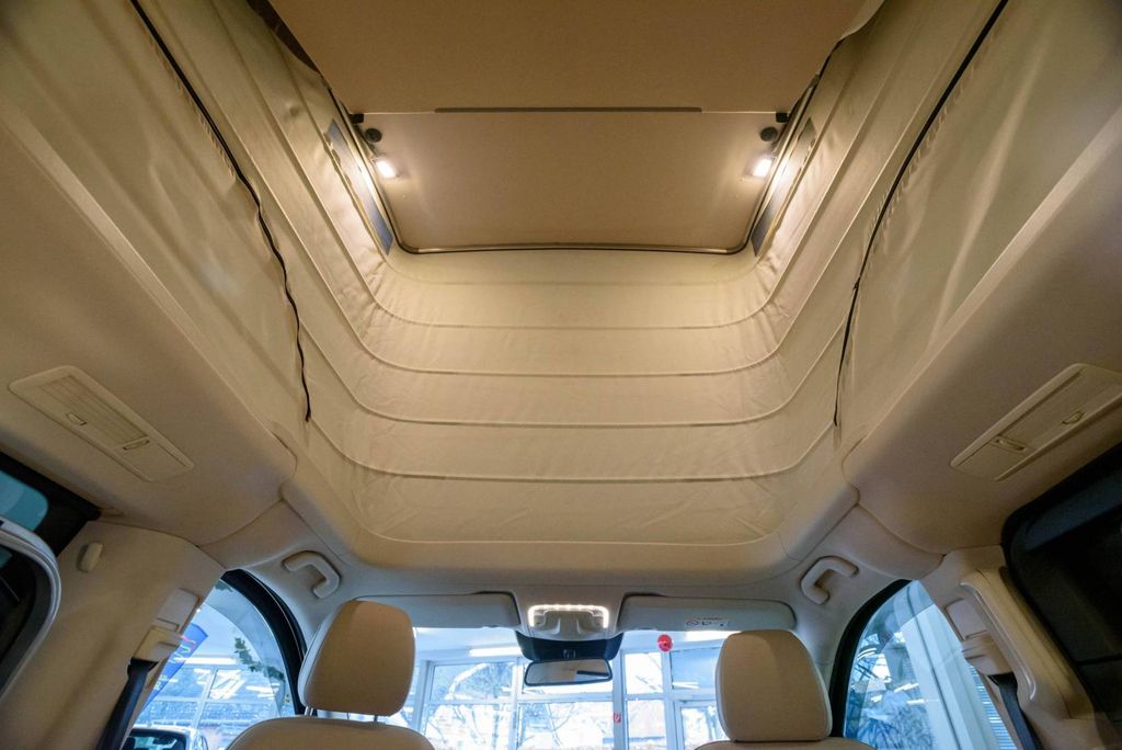 Mercedes-Benz V250d Marco Polo