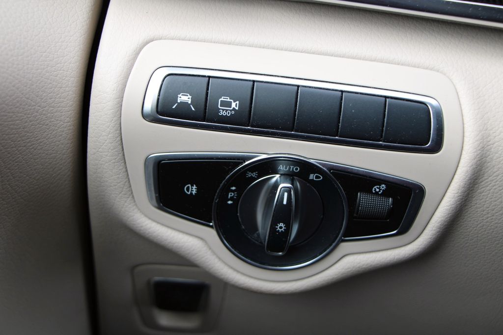 Mercedes-Benz V 220 Marco Polo Edition