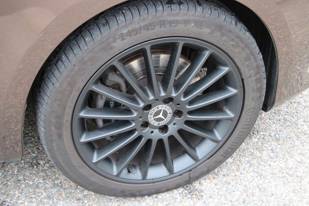 Mercedes-Benz V 220 Marco Polo Edition