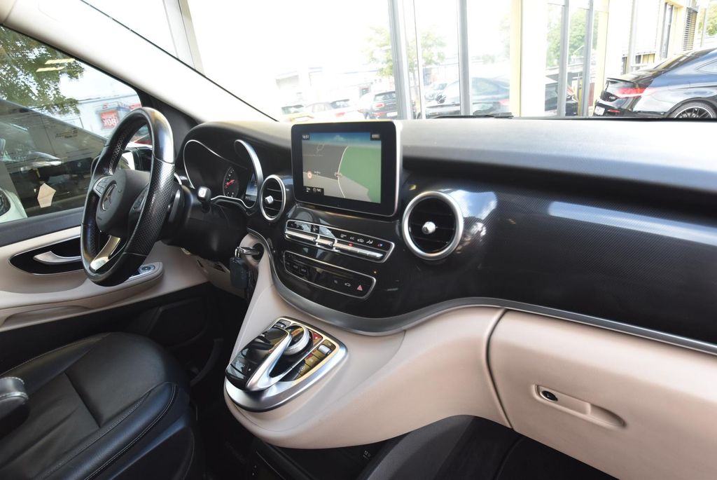 Mercedes-Benz V 250 d Marco Polo AMG