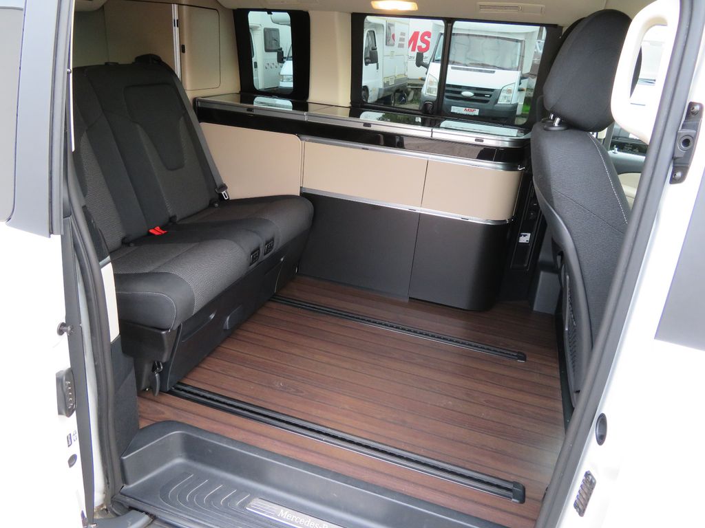 Mercedes-Benz V 220d Marco Polo