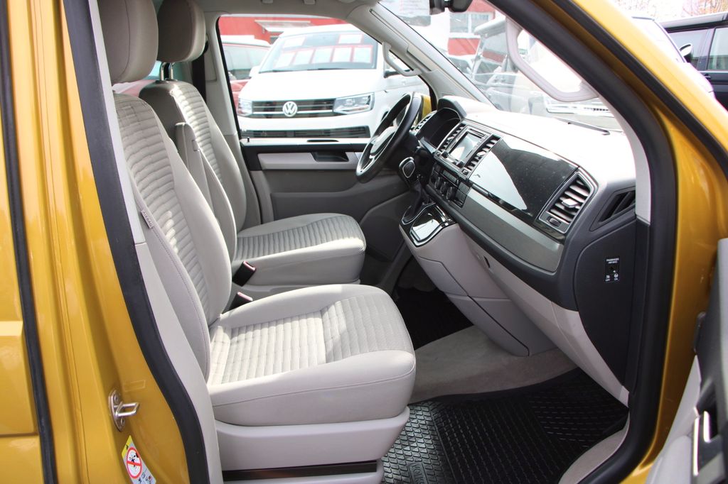 Volkswagen T6 California Ocean 2.0 TDI