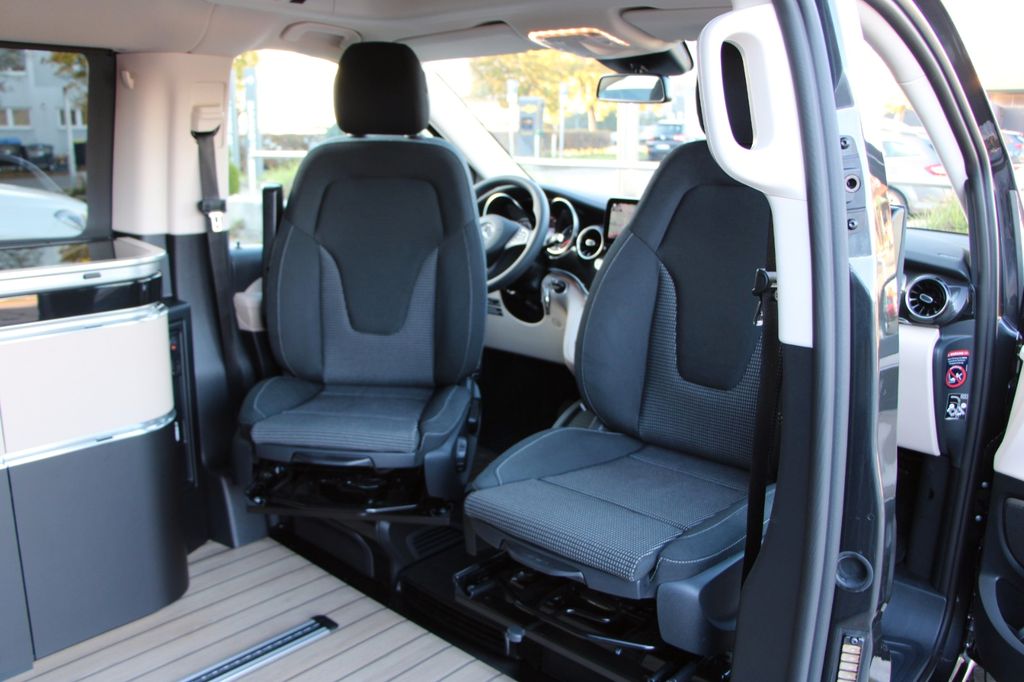 Mercedes-Benz V 220 Marco Polo 1ère Main