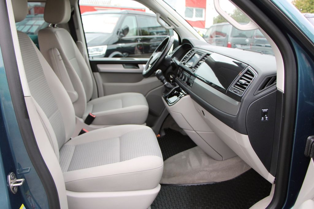 Volkswagen T6 California Coast 4Motion