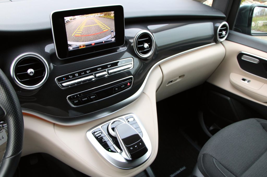 Mercedes-Benz V 220 Marco Polo 4-Matic